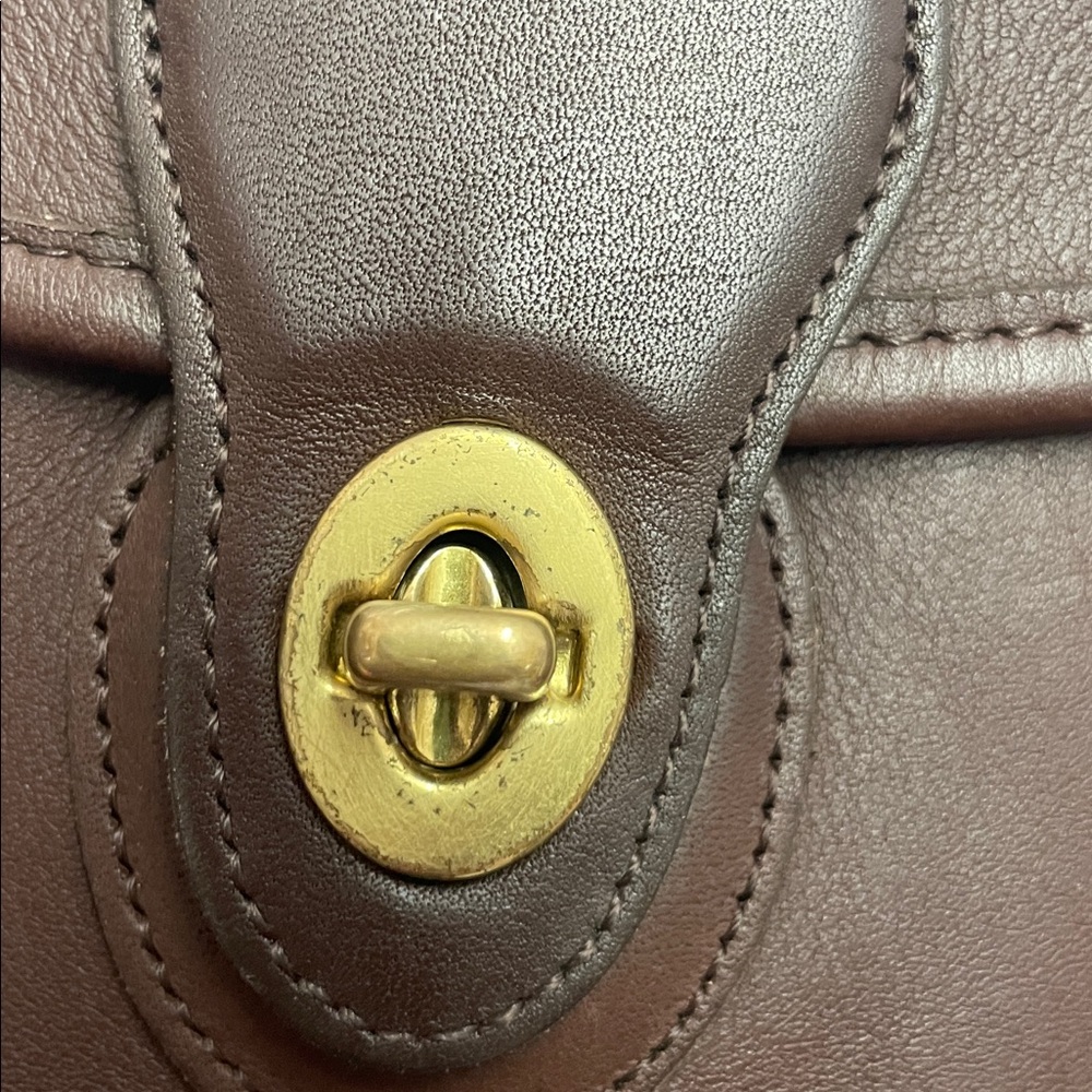 Vintage Coach ‘Prairie’ Bag - Picture 11 of 16